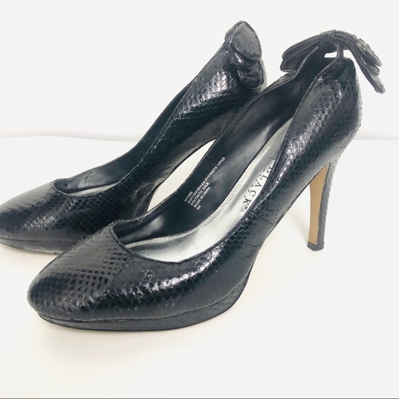 White House Black Market Shoes - White house black market black heels size‎ …